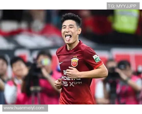 中国足球球星名单及其在国内外赛场的表现分析 中国足球球星名单及其在国内外赛场的表现分析